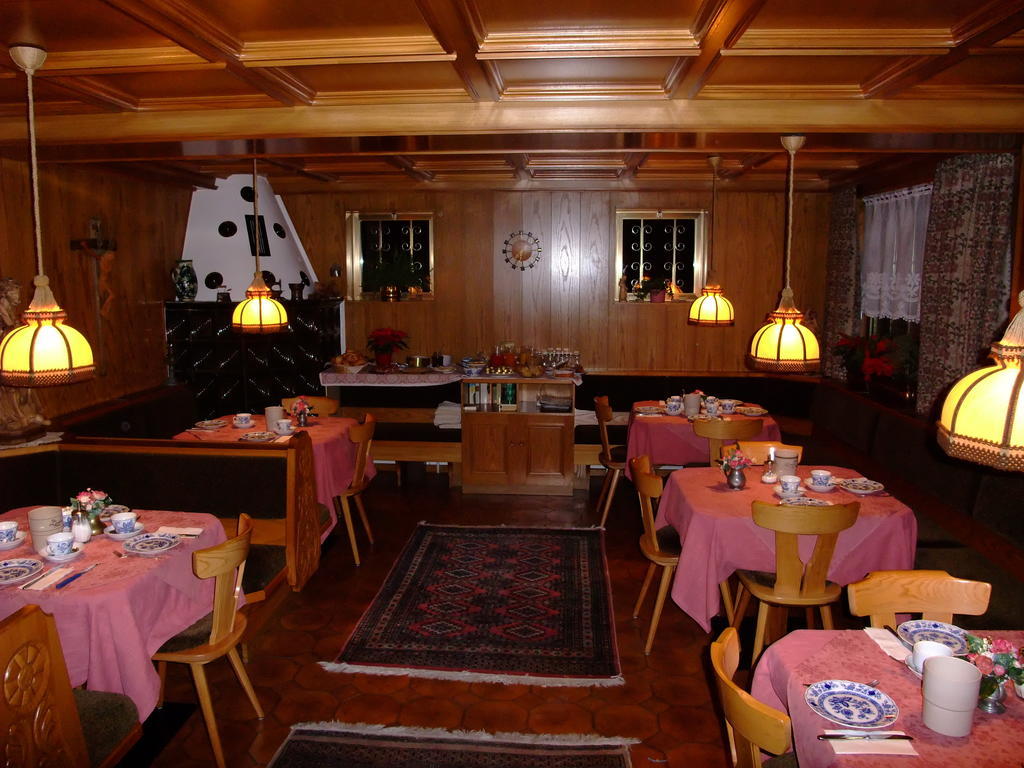 Hotel Garnì Conturina Santa Cristina Val Gardena Esterno foto