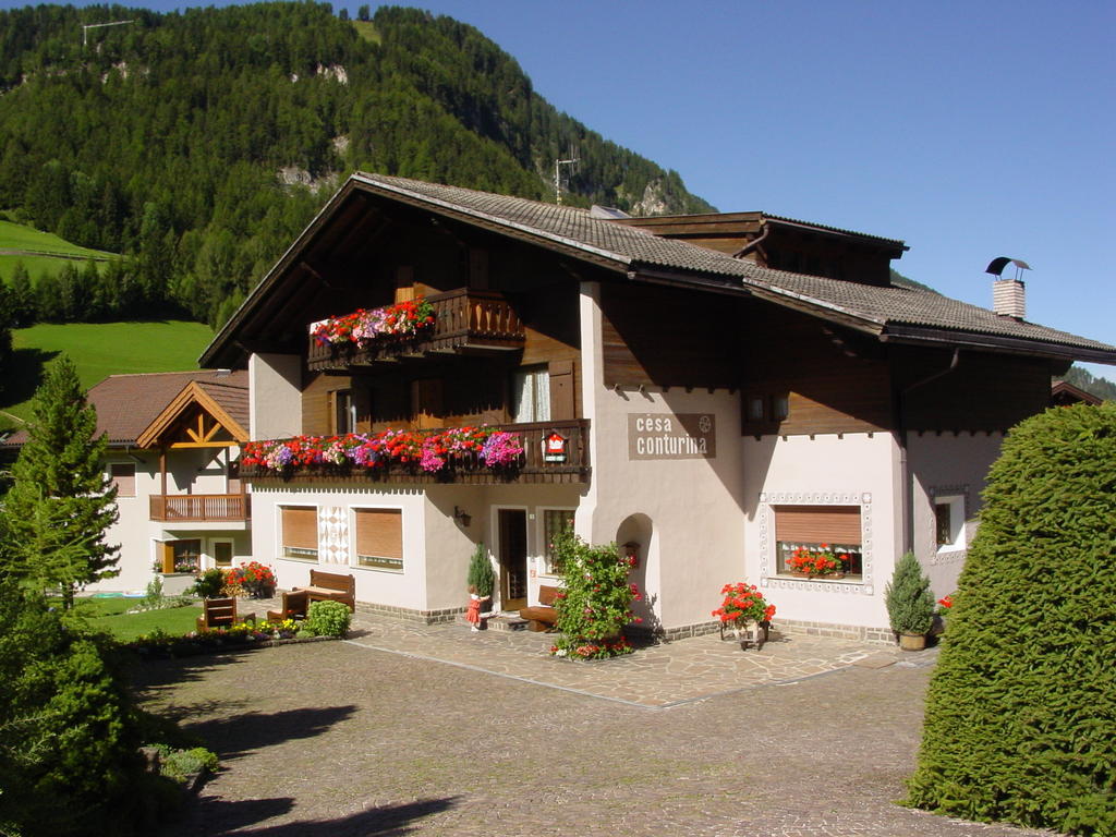 Hotel Garnì Conturina Santa Cristina Val Gardena Esterno foto